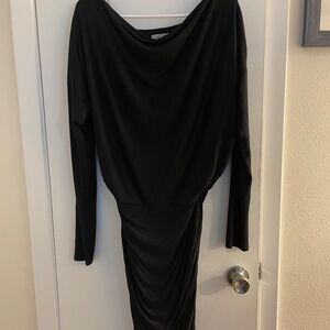 Athleta Stretchy Black Long Sleeve Dress Size L Ruched Skirt + Boat Neck